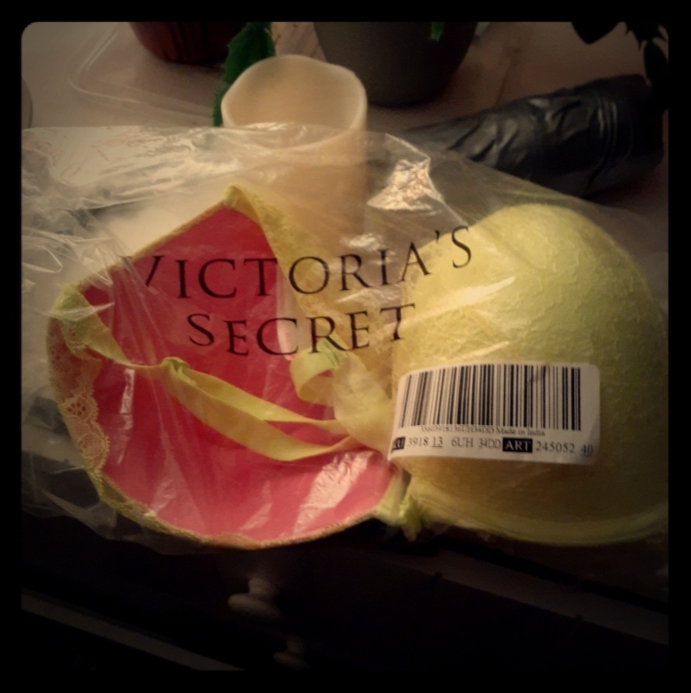 Victoria's secret 34dd new bra